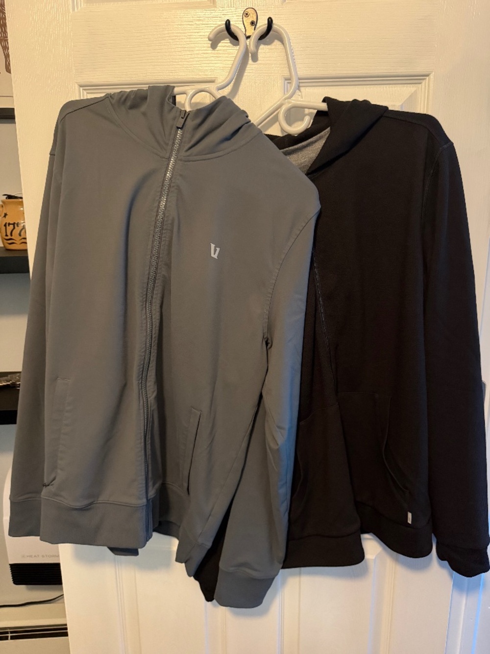 2 Vuori zip hoodies